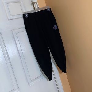 Sweat pants 💙🖤